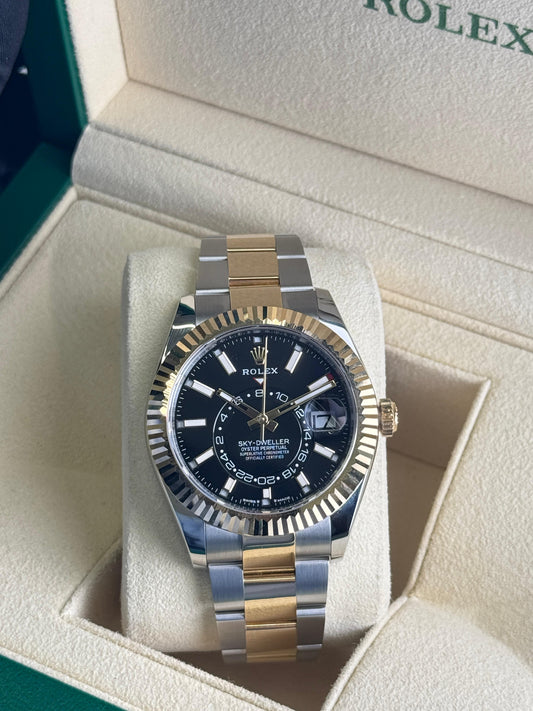 Rolex Sky Dweller 42mm Steel&YellowGold Black Index Dial 2023