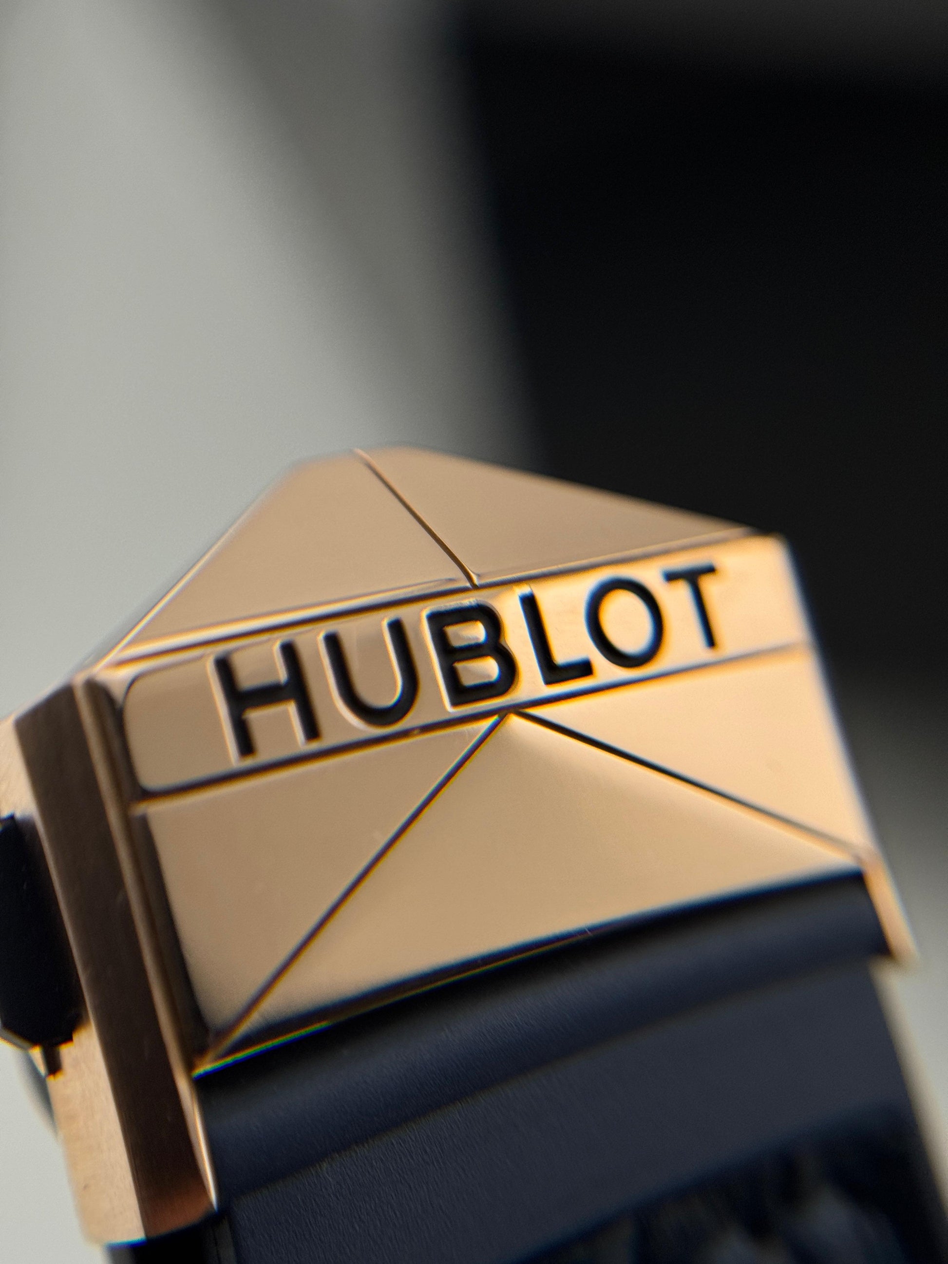 Hublot big bang Sang bleu II 45mm RoseGold Chronograph Blue Dial 2020 - HOURLY 