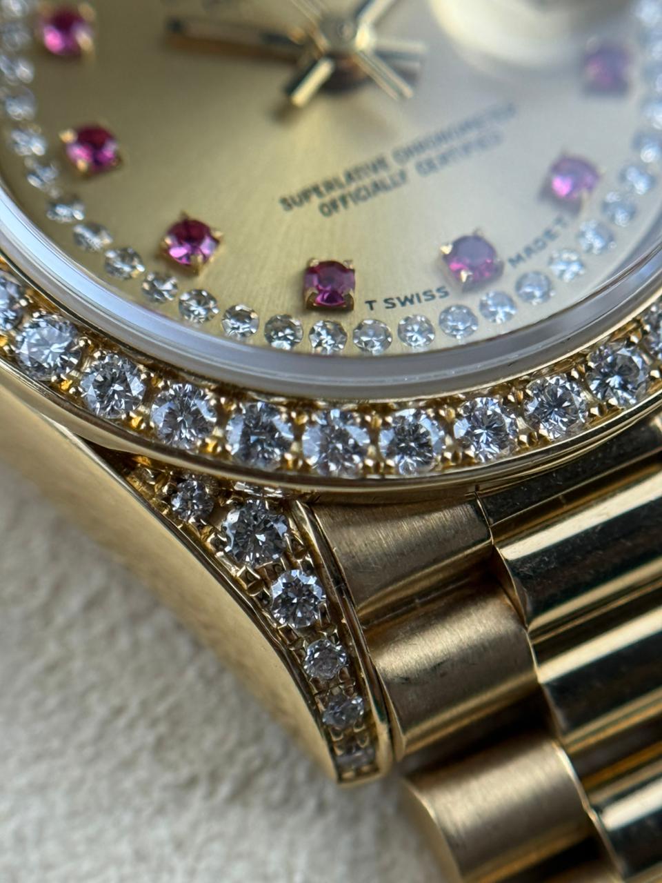 Rolex Datejust 26mm YellowGold Ruby Diamond Dial 1991