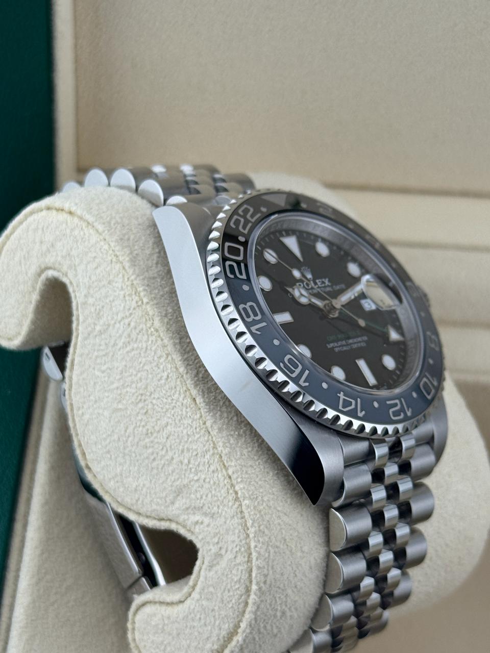 Rolex GMT-Master II 40mm Burce Wayne Jubilee 2024