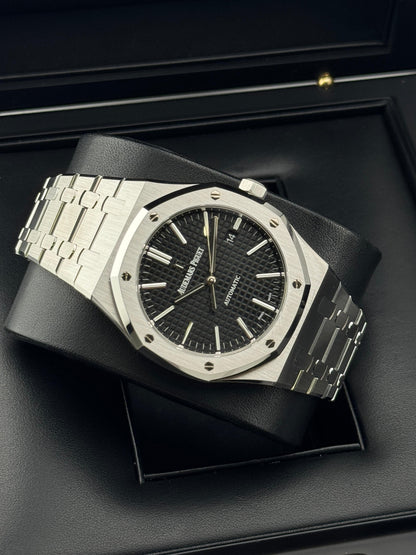 Audemars Piguet Royal Oak Balck Dial 2016 - HOURLY 