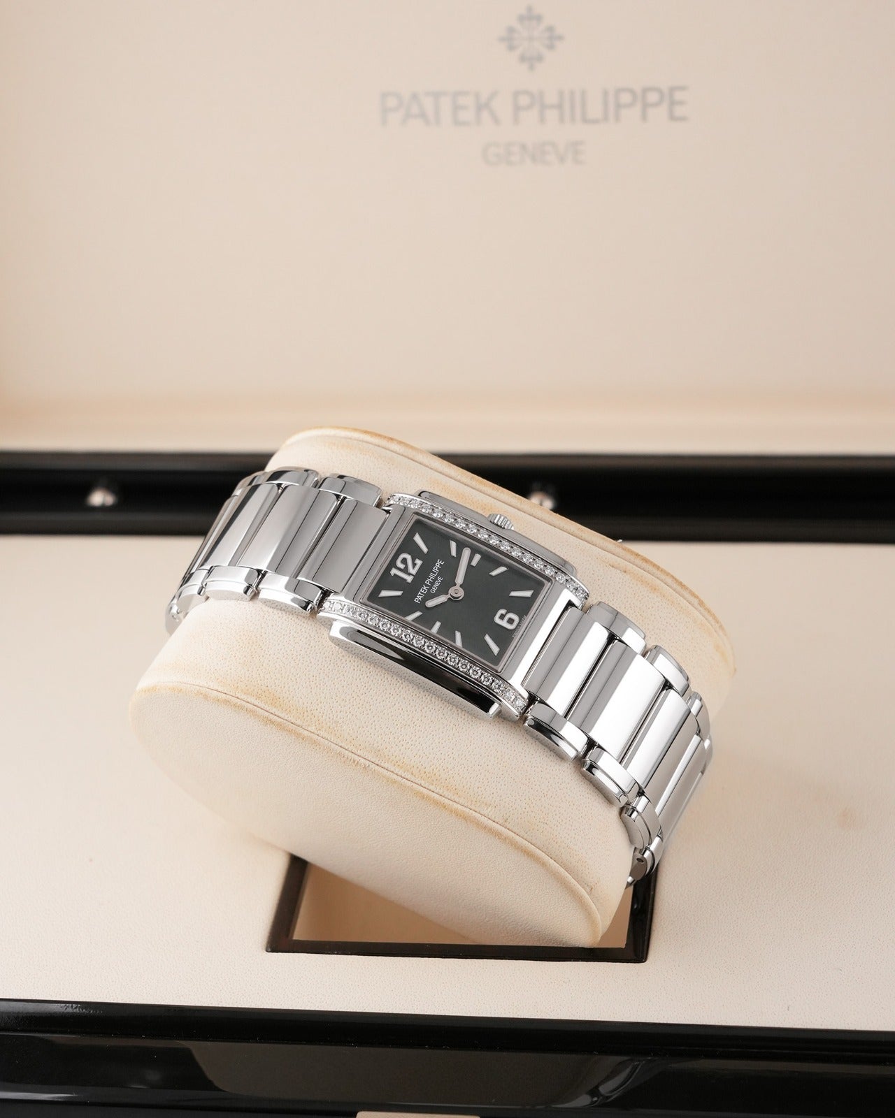 Patek Philippe Twenty~4 Stainless Steel Olive Green Dial 2022