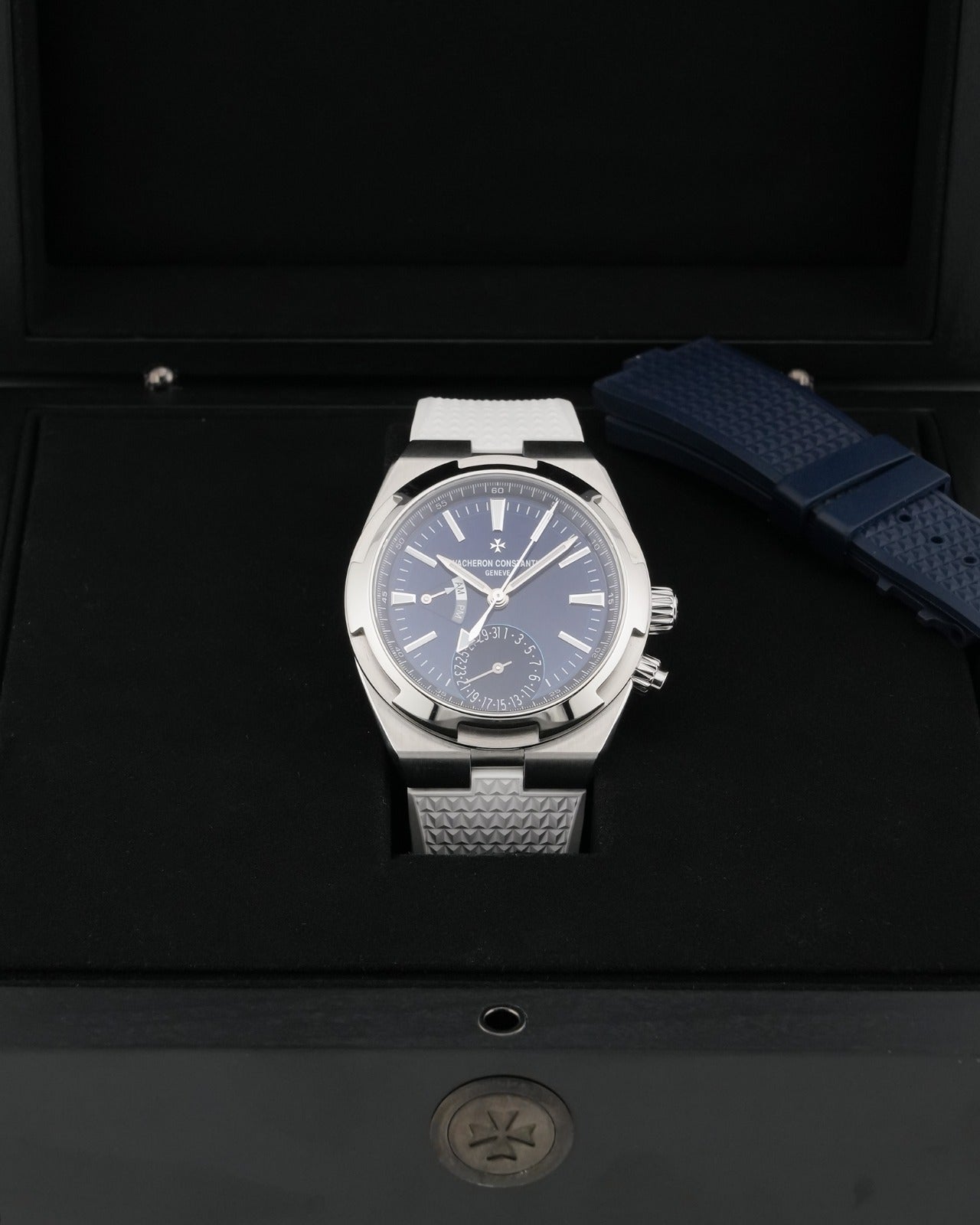 Vacheron Constantin Overseas Dual Time Blue Dial 2020