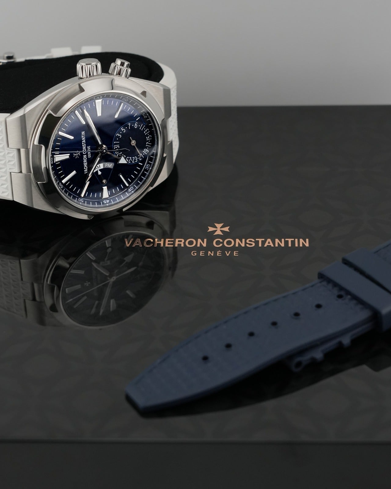 Vacheron Constantin Overseas Dual Time Blue Dial 2020