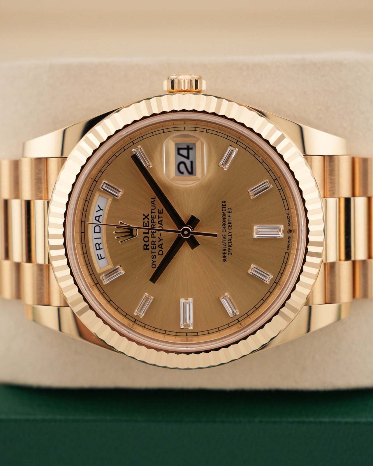 Rolex Day-Date 40mm YellowGold 228238 Champagne Dial Brand new 2026