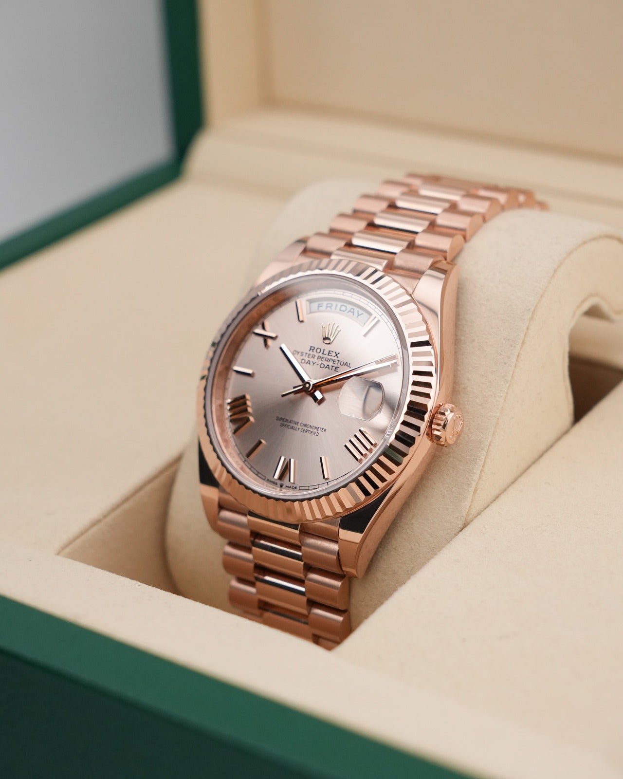 Rolex Day-Date 40mm RoseGold Sundust Dial 2024