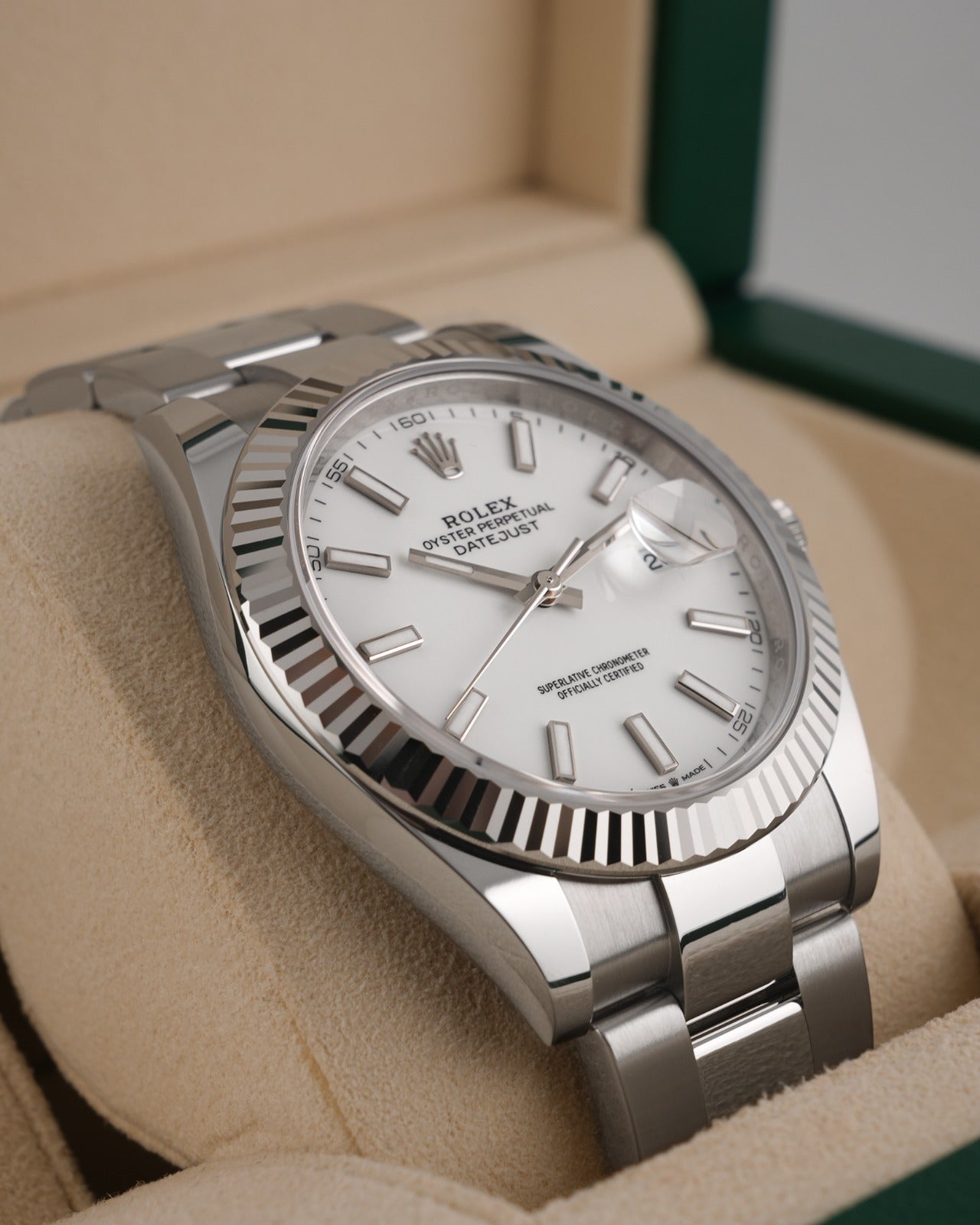 Rolex Datejust 41mm Fluted Bezel White Dial Oyster 2026
