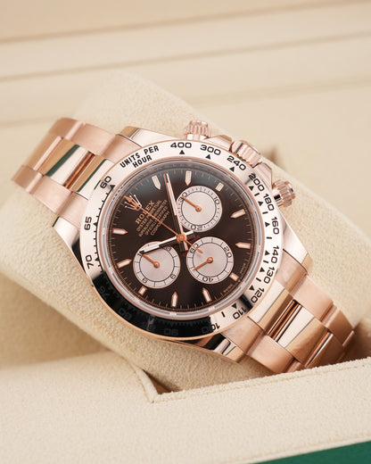 Rolex Cosmograph Daytona RoseGold black and Sundust dial Brand new 2026