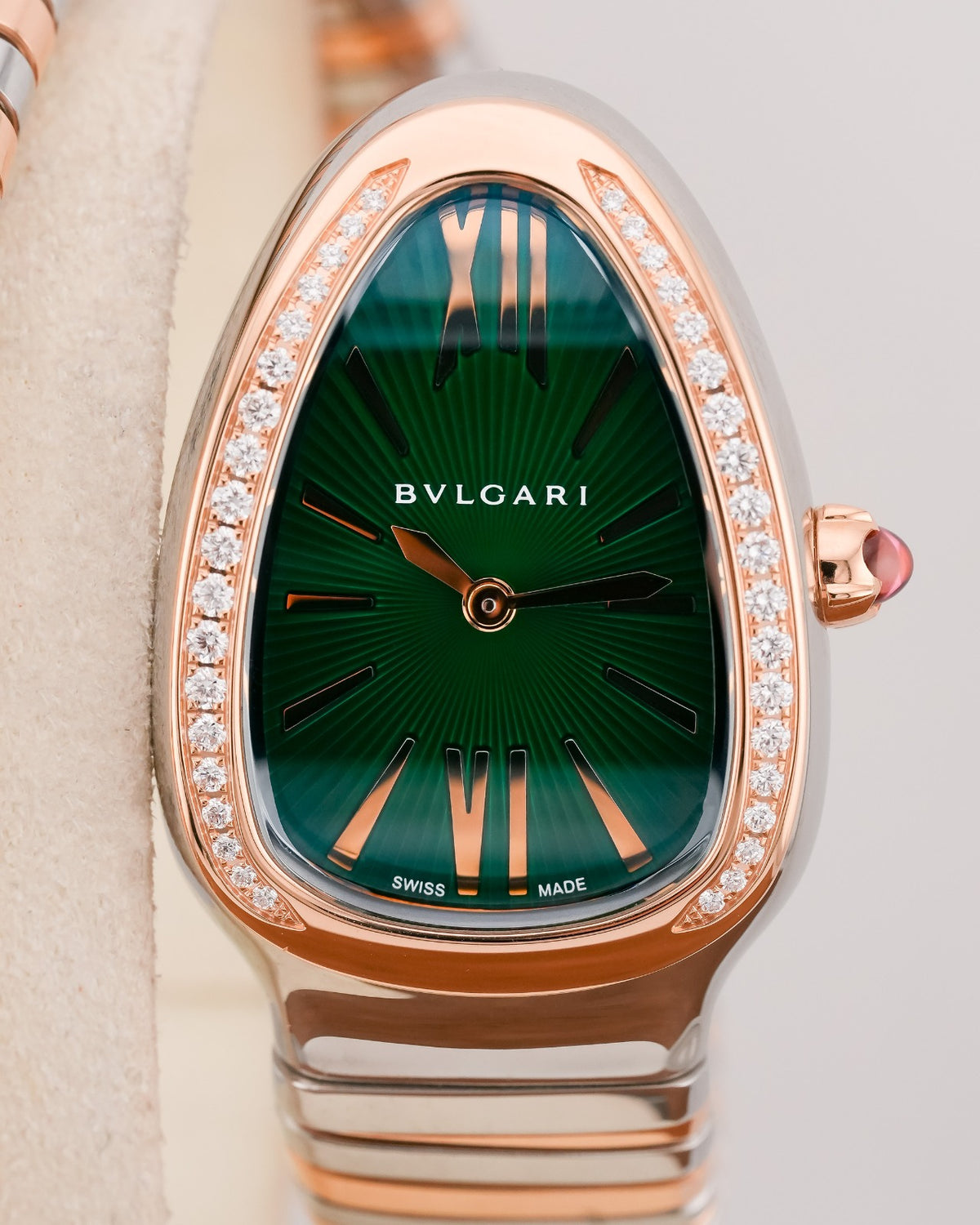 Bvlgari Serpenti Tubogas Steel & RoseGold Green Dial 2026 unworn - HOURLY 