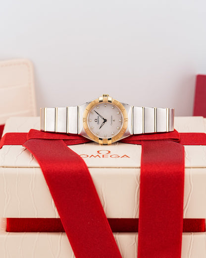 Omega Constellation 28mm Steel & YellowGold Mother Of Pearl 2022 - HOURLY 