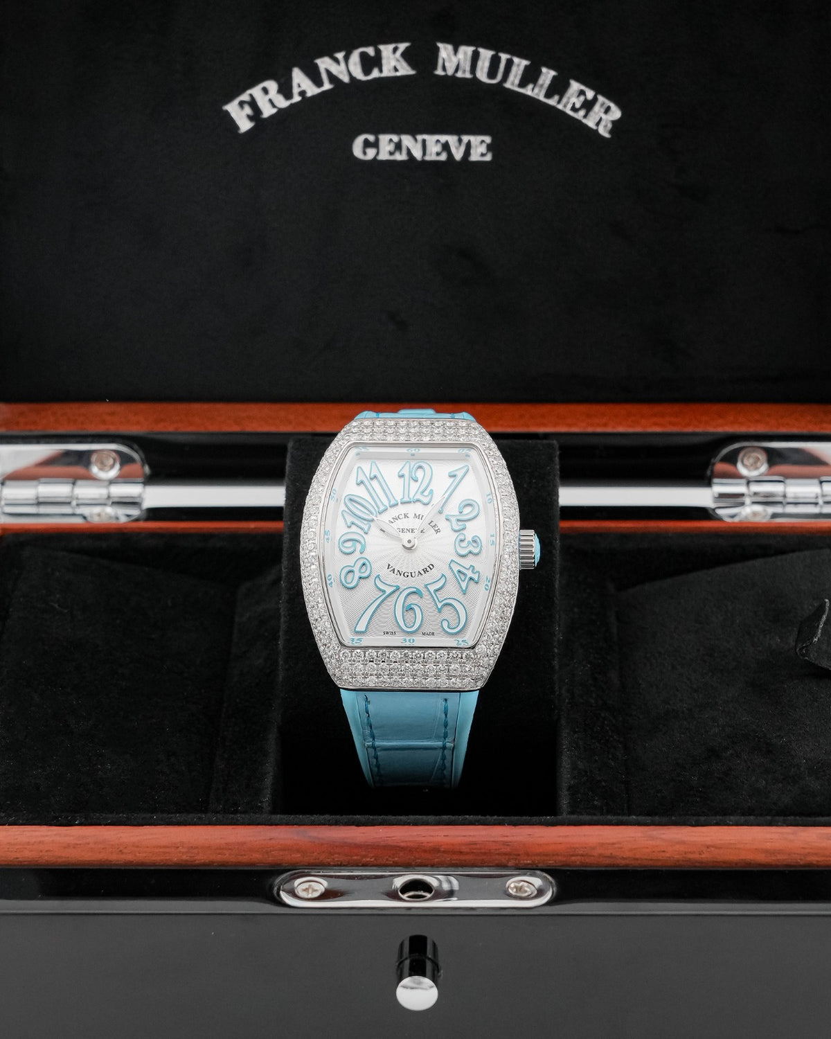 Franck Muller Vanguard 35mm Tiffany Blue Diamond afterset - HOURLY 