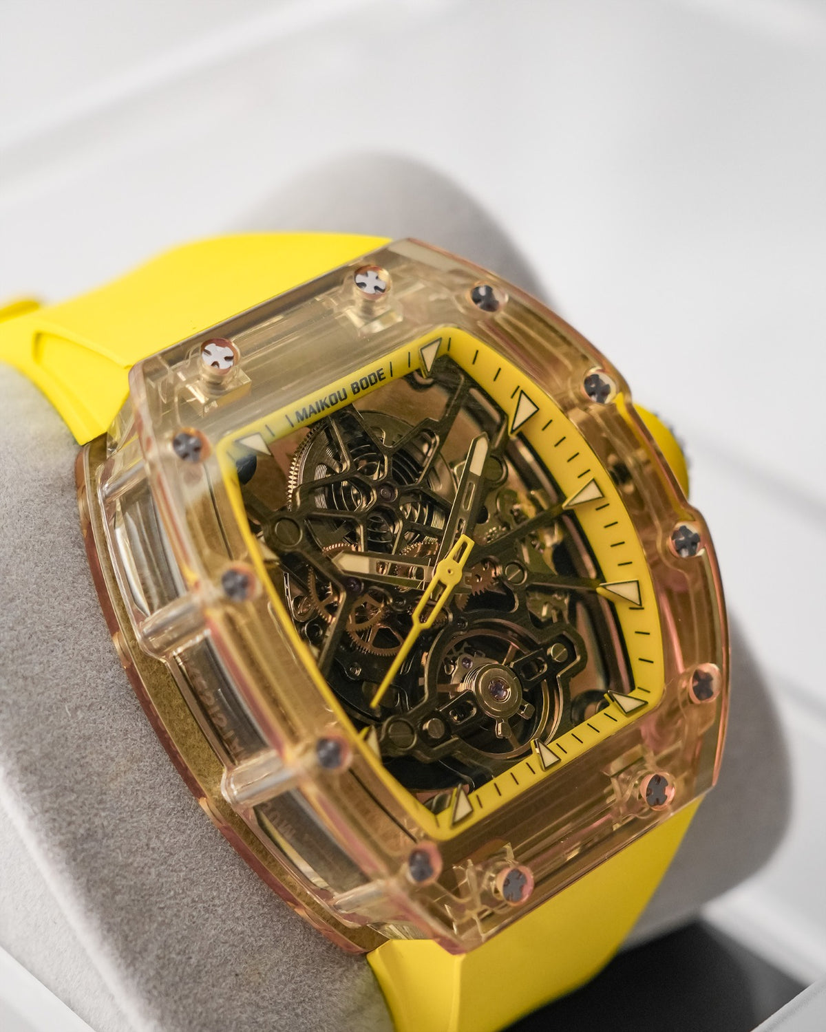 Maikou Bode Yellow Color Sapphire limited edition 2026 - HOURLY 