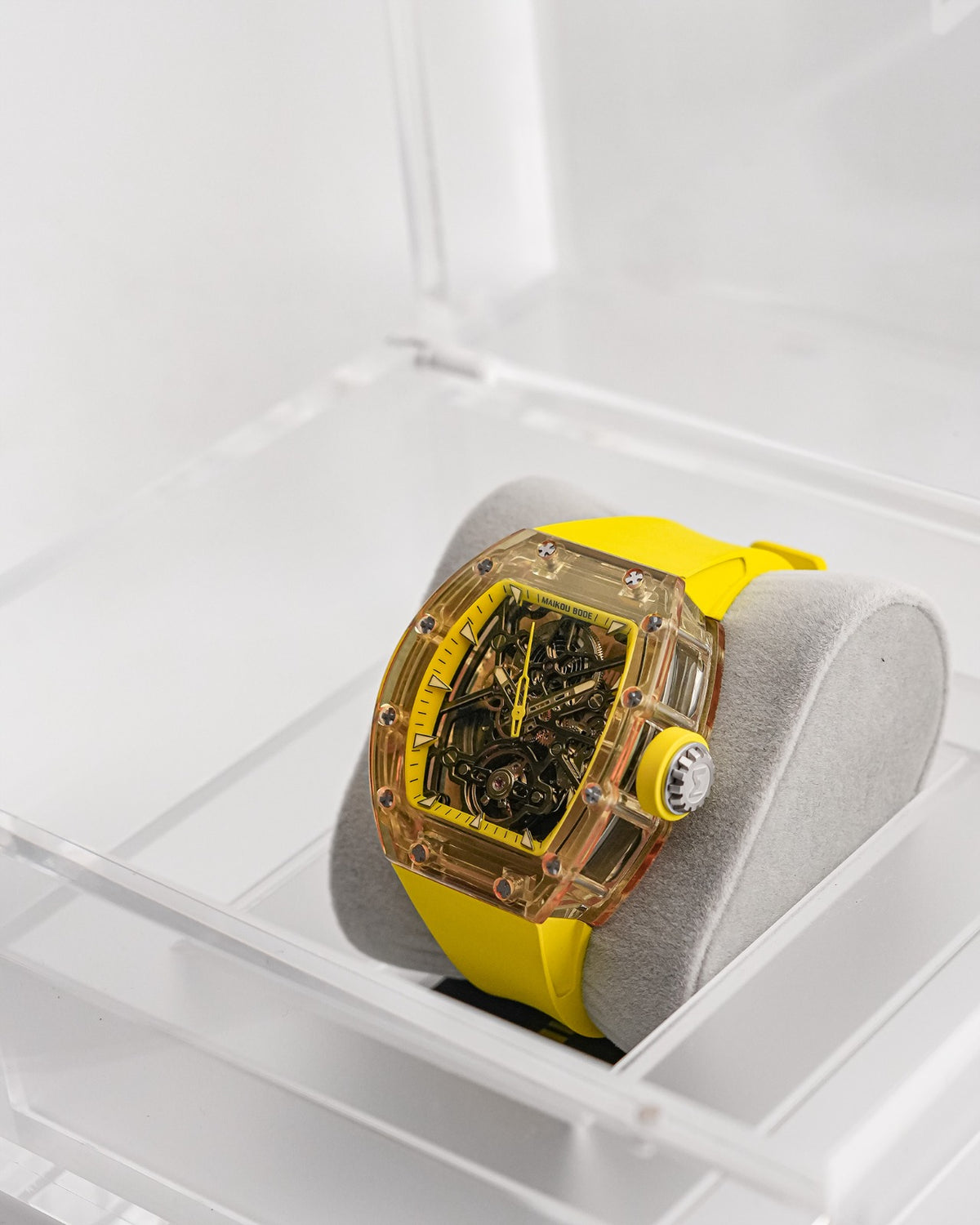 Maikou Bode Yellow Color Sapphire limited edition 2026 - HOURLY 