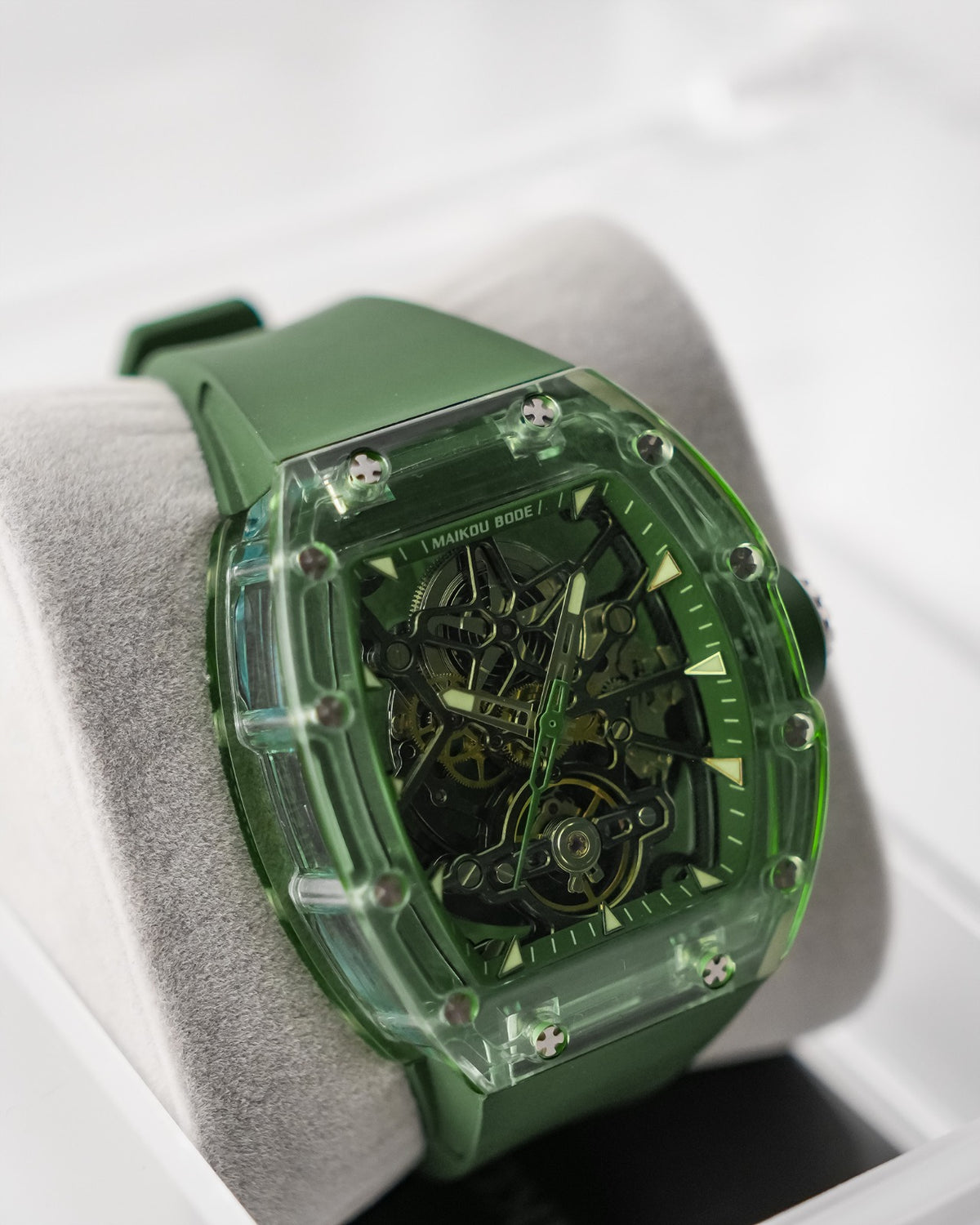 Maikou Bode Green Color Sapphire limited edition 2026 - HOURLY 