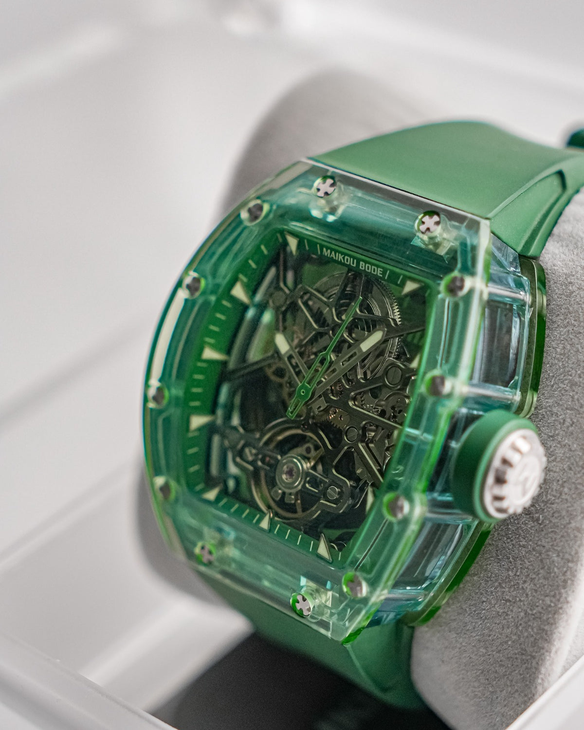 Maikou Bode Green Color Sapphire limited edition 2026 - HOURLY 