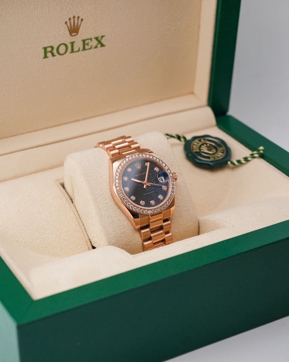 Rolex Datejust 31mm Computer Blue Dial Aftermarket Diamond Bezel - HOURLY 