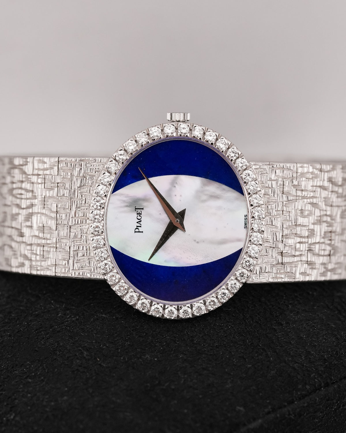 Piaget White Gold Oval 'Mother Of Pearl & Lapis Lazuli Dial - HOURLY 