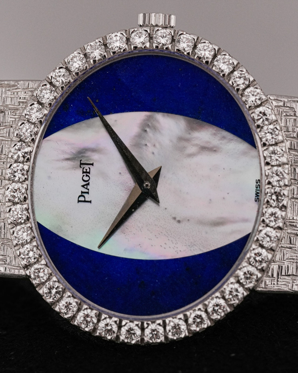 Piaget White Gold Oval 'Mother Of Pearl & Lapis Lazuli Dial - HOURLY 