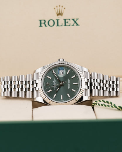 Rolex Datejust 41mm Fluted Bezel Mint Green Jubilee 2026