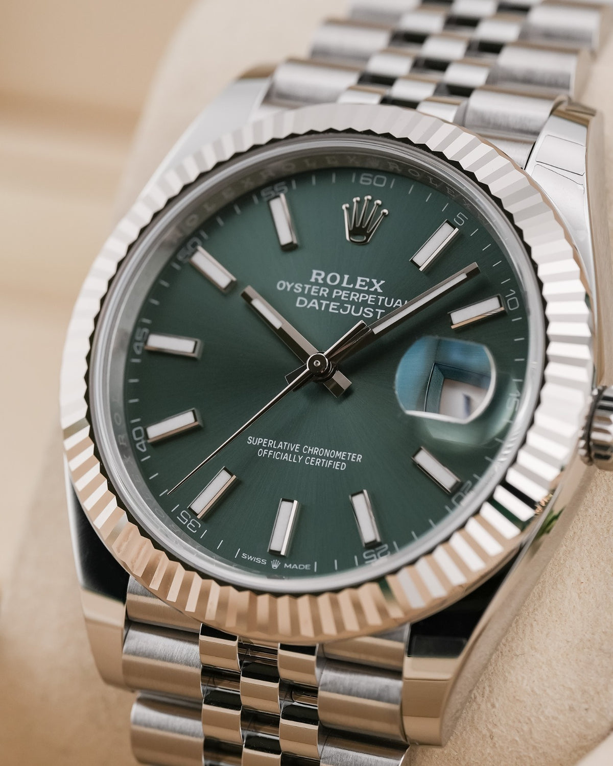 Rolex Datejust 41mm Fluted Bezel Mint Green Jubilee 2026
