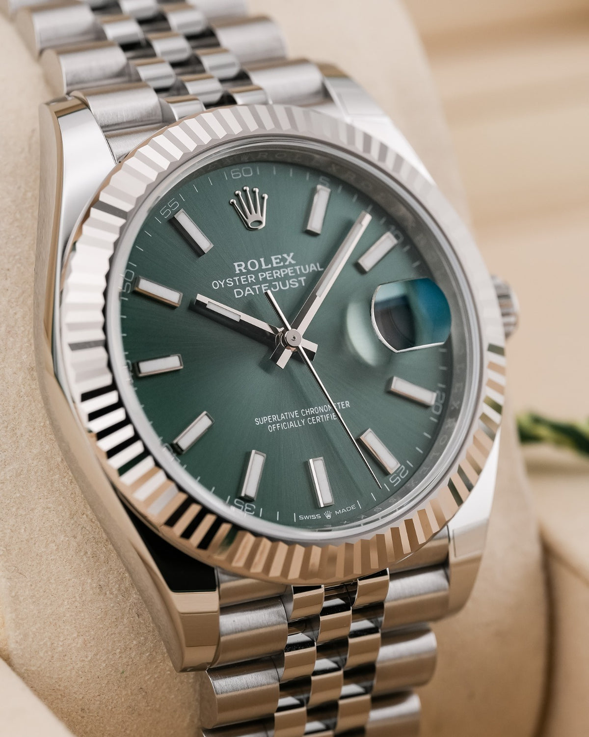 Rolex Datejust 41mm Fluted Bezel Mint Green Jubilee 2026