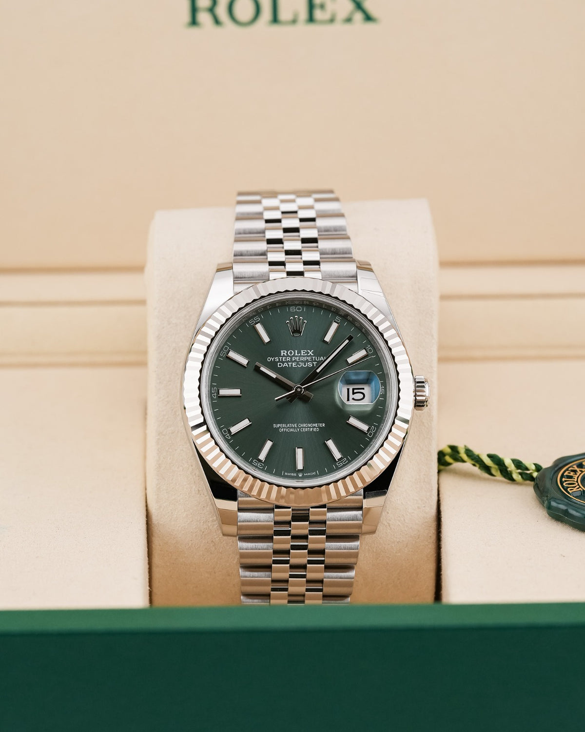 Rolex Datejust 41mm Fluted Bezel Mint Green Jubilee 2026